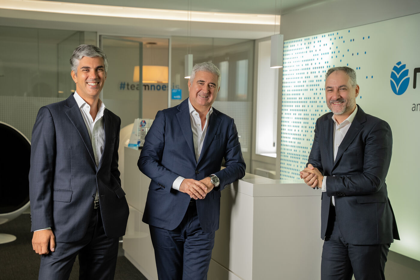 Corporate Portraits, Noesis